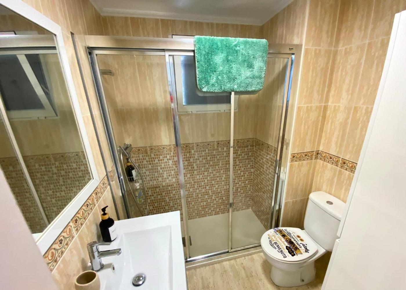 Cozy Apartment Benidorm Poniente 5 Min From The Beach מראה חיצוני תמונה